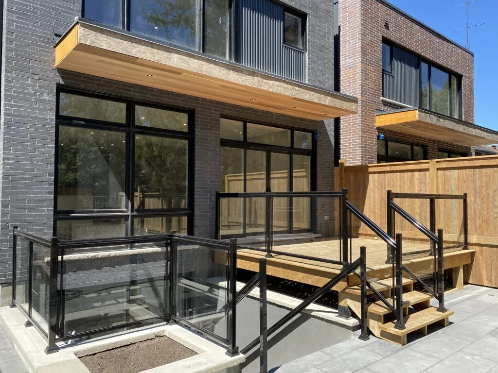 Deck railing — Choosing the right railing for your Colorado deck